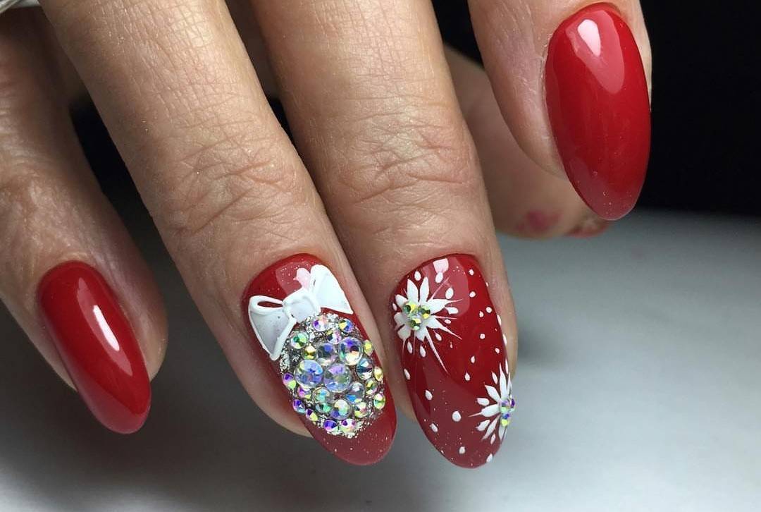 Праздничный маникюр- стильные варианты nail art