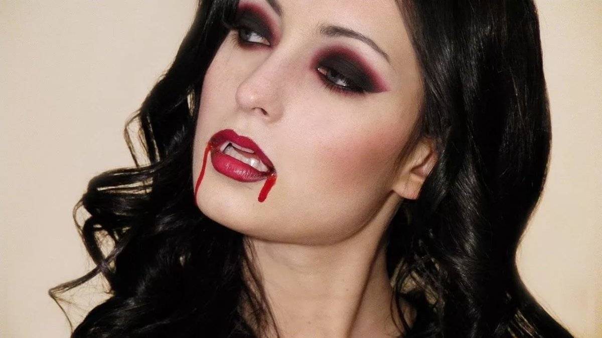 Макияж вампирши на хэллоуин своими руками в домашних условиях