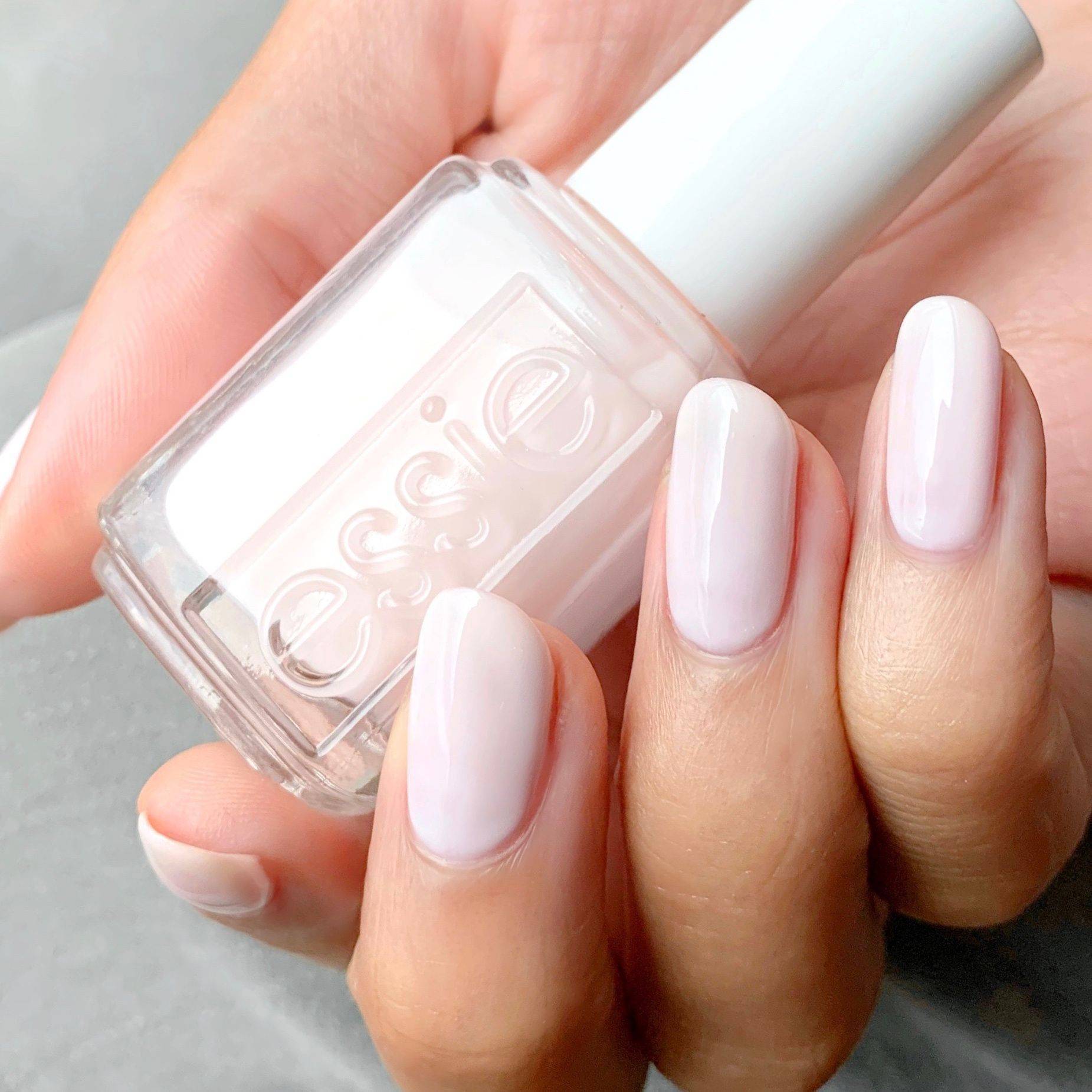 Лаки для ногтей от essie professional