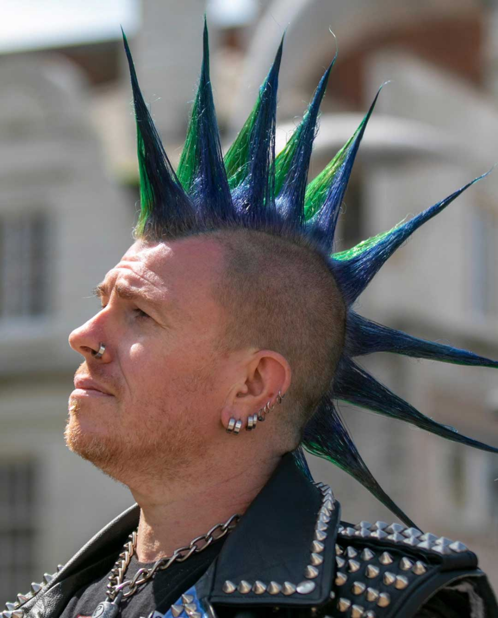 Прически панков, создаем укладки в стиле punk-rock