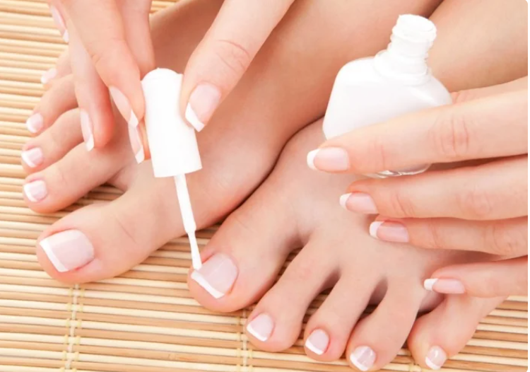 Как правильно и качественно красить ногти на ногах
