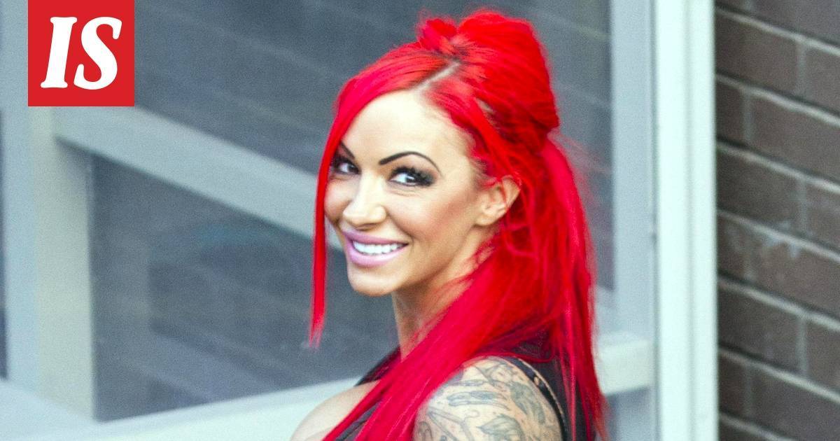 Celebrity plastic surgery, good, bad, worst botched plastic surgery
plastic surgery: jodie marsh breast implants - before after