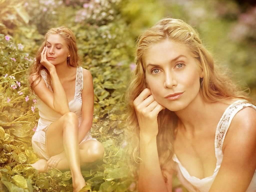 60+ hot pictures of elizabeth mitchell will drive you nuts for her – the viraler