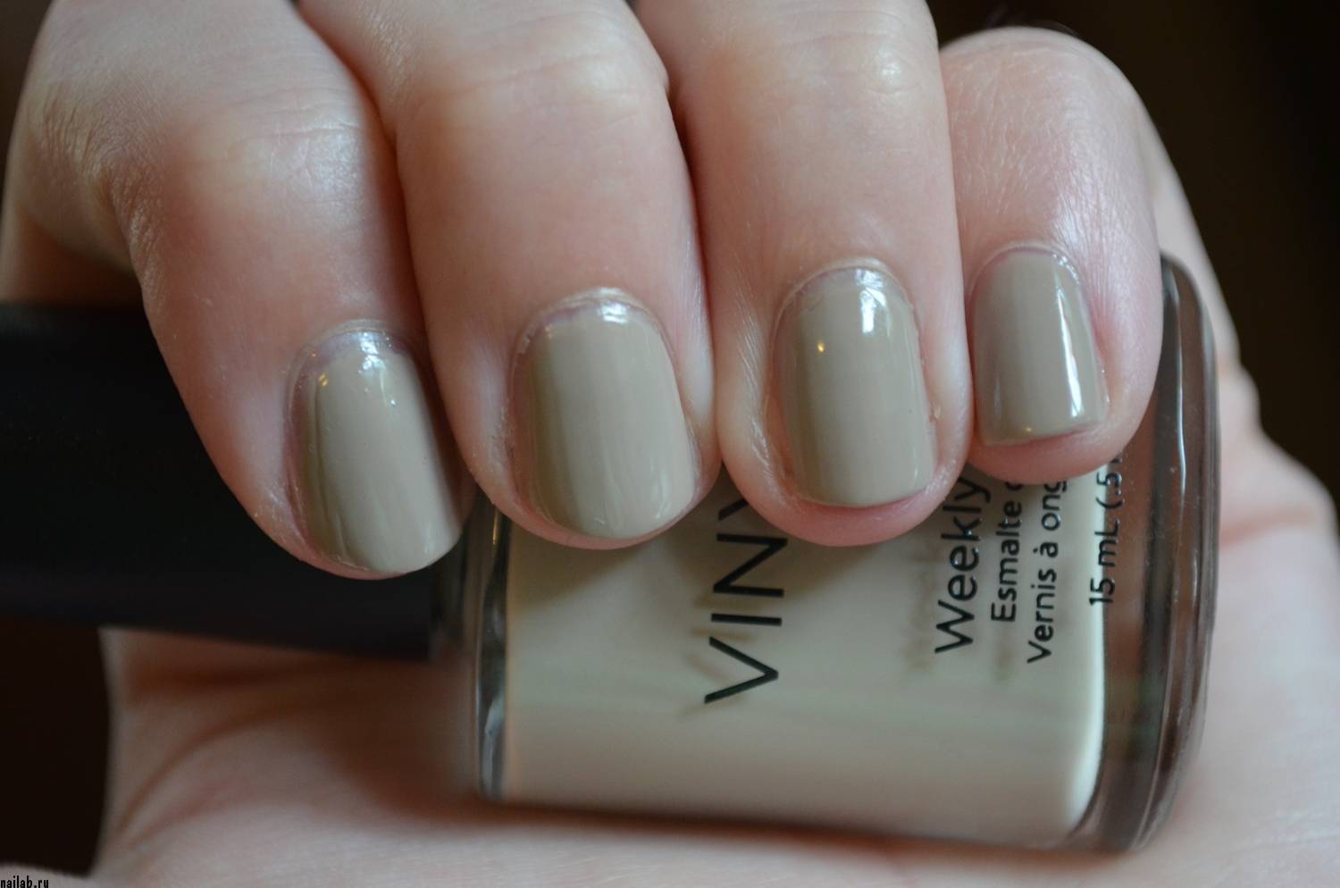 Стойкий лак для ногтей vinylux
