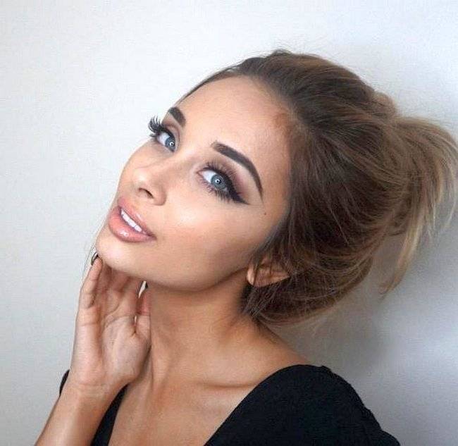 Макияж для девушек с русыми волосами
